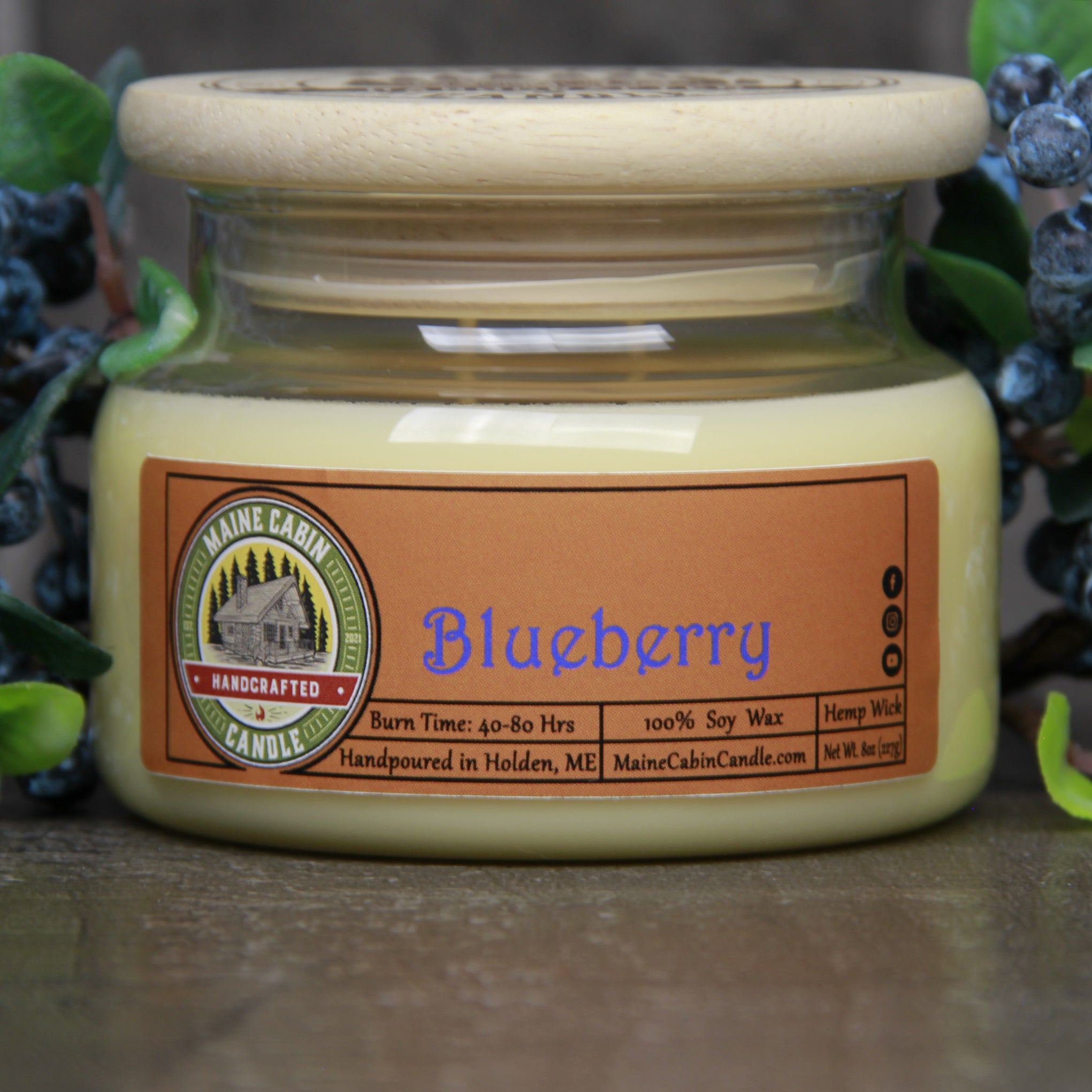 Blueberry 6oz Tin Candle – Maine Cabin Candle